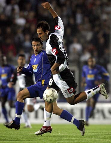 萨的肋部串 萨的肋部串