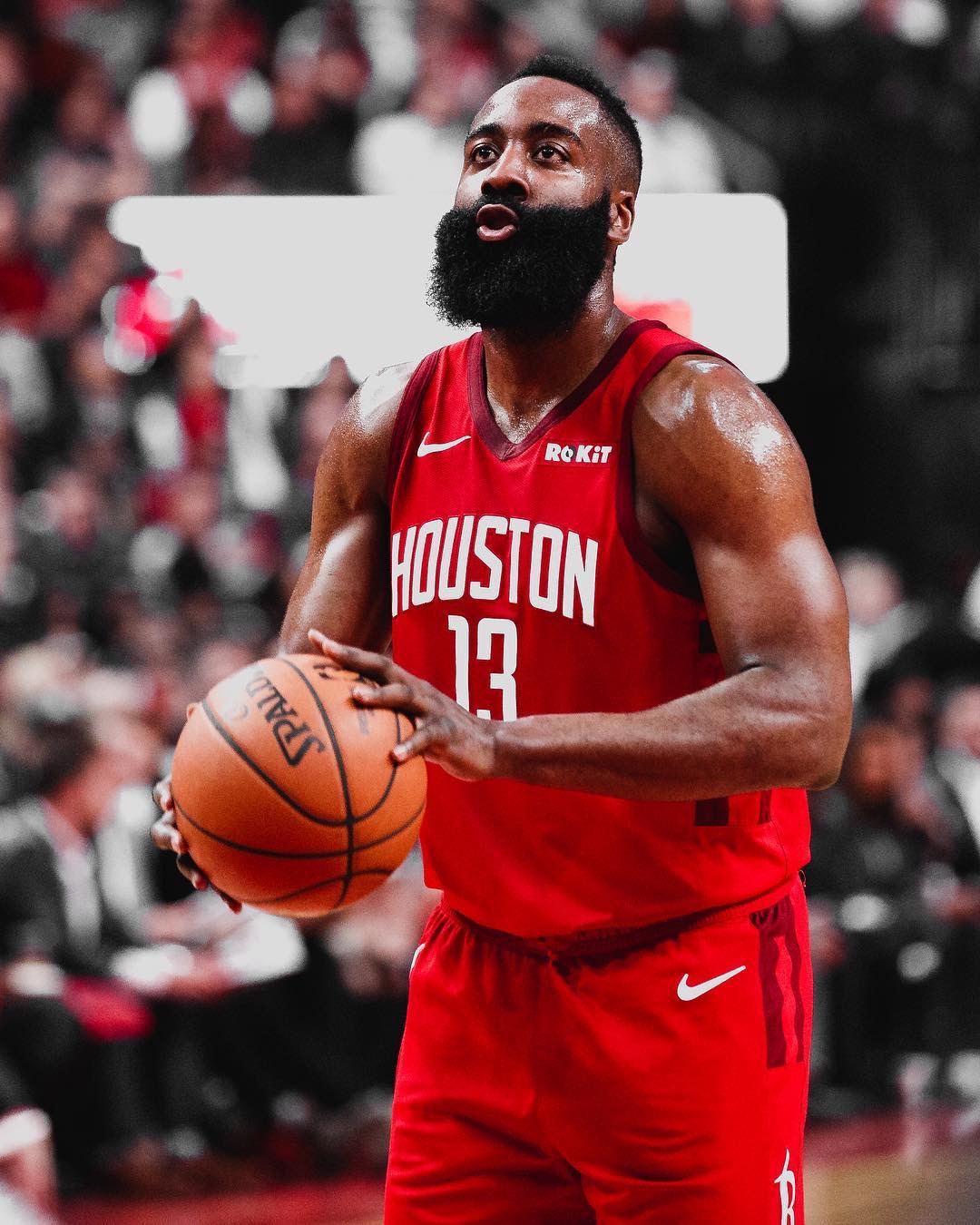 随着赛历扩 随着赛历扩